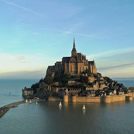 Appartement Avec Vue Fougères Kültér fotó