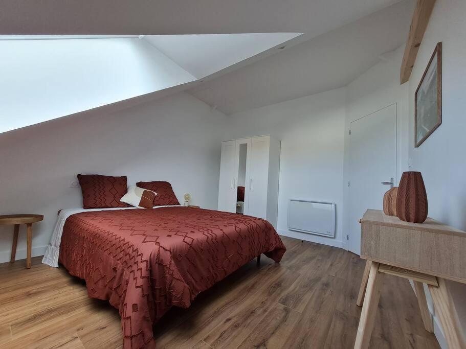 Appartement Avec Vue Fougères Kültér fotó